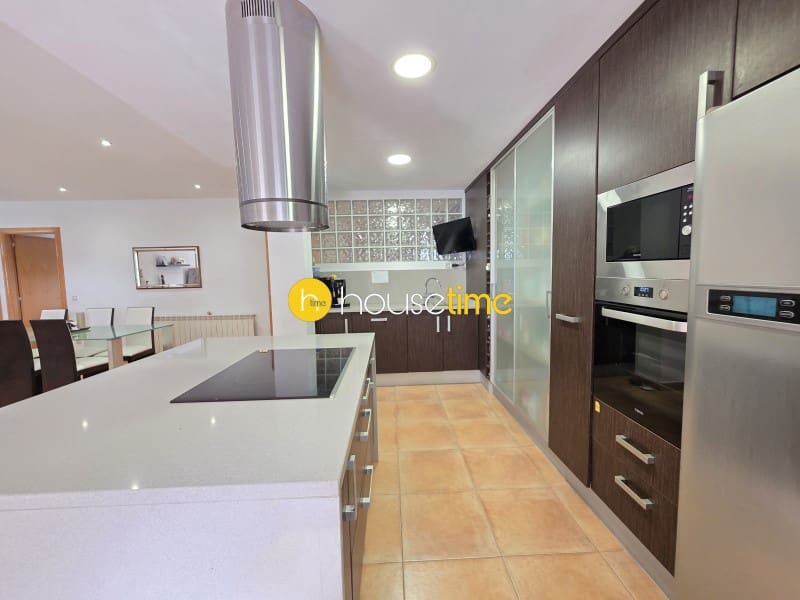 9 sypialnia Willa na sprzedaż w Argentona z garażem - 735 000 € (Ref: 9948428)