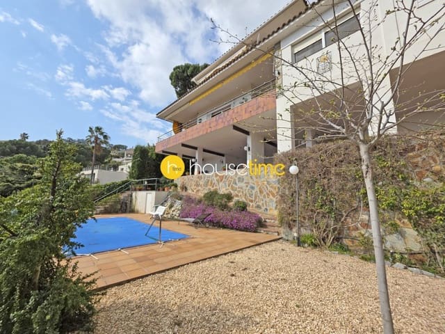 5 Zimmer Villa zu verkaufen in Cabrils mit Garage - 770.000 € (Ref: 9948429)