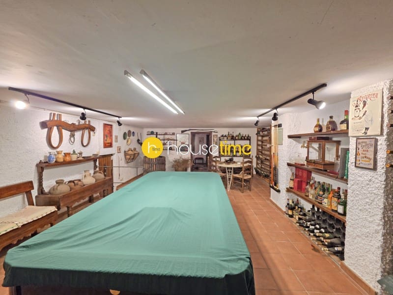 5 Zimmer Villa zu verkaufen in Cabrils mit Garage - 770.000 € (Ref: 9948429)