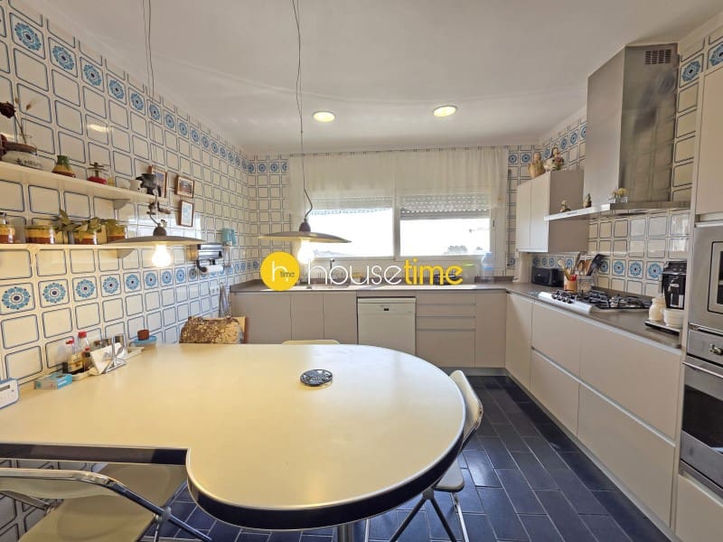 5 Zimmer Villa zu verkaufen in Cabrils mit Garage - 770.000 € (Ref: 9948429)