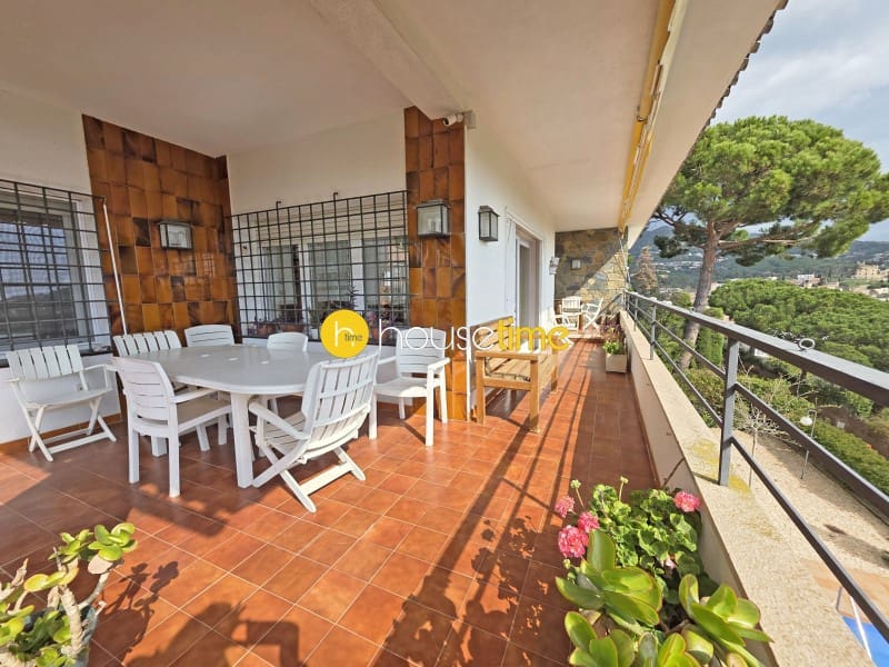 5 Zimmer Villa zu verkaufen in Cabrils mit Garage - 770.000 € (Ref: 9948429)