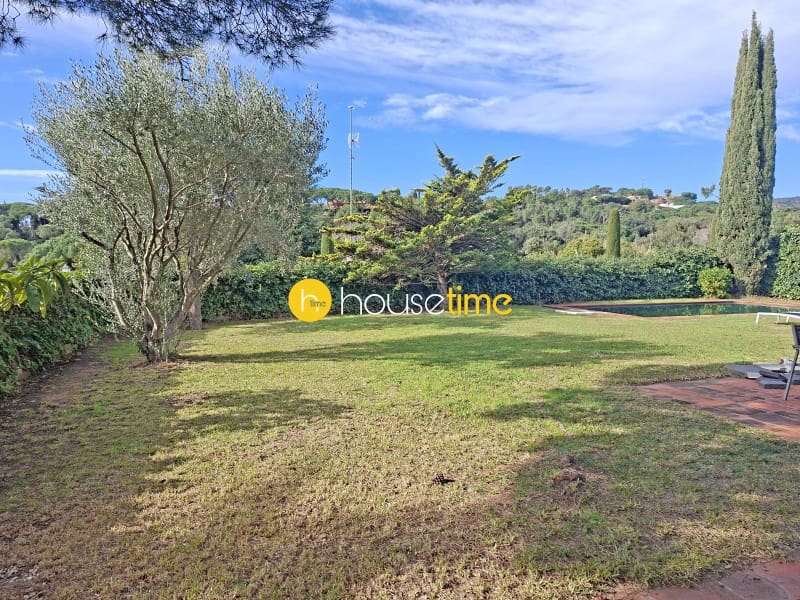 5 soveværelse Villa til salg i Sant Vicenc de Montalt med garage - € 995.000 (Ref: 9948430)