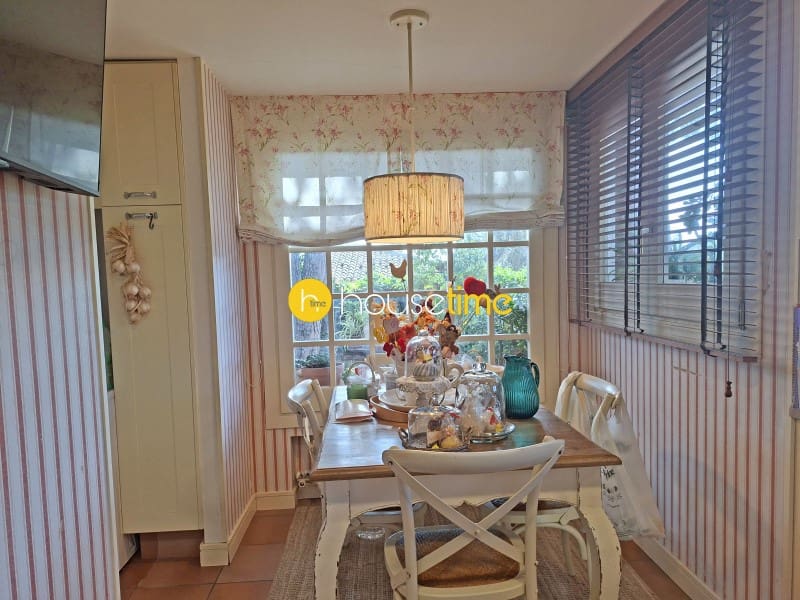 5 soveværelse Villa til salg i Sant Vicenc de Montalt med garage - € 995.000 (Ref: 9948430)