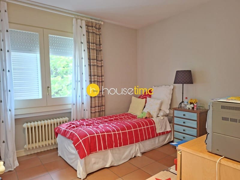 5 soveværelse Villa til salg i Sant Vicenc de Montalt med garage - € 995.000 (Ref: 9948430)