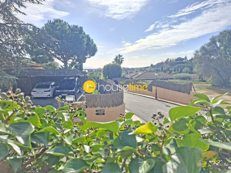 5 soveværelse Villa til salg i Sant Vicenc de Montalt med garage - € 995.000 (Ref: 9948430)