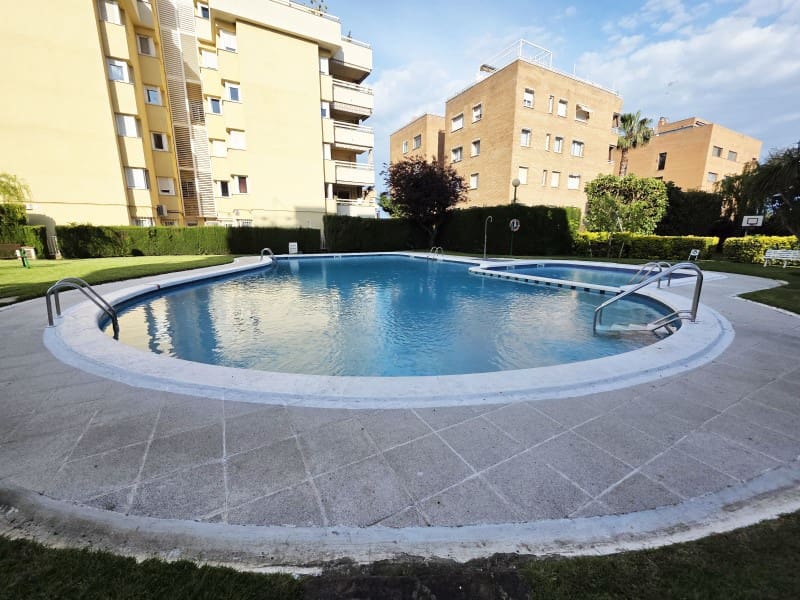 3 makuuhuone Huoneisto vuokrattavana paikassa Vilassar de Mar mukana 
autotalli - 2 100 € (Ref: 9948431)