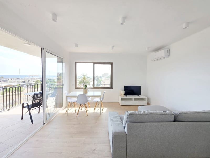 3 bedroom Apartment for rent in Premia de Mar - € 1,800 (Ref: 9957934)