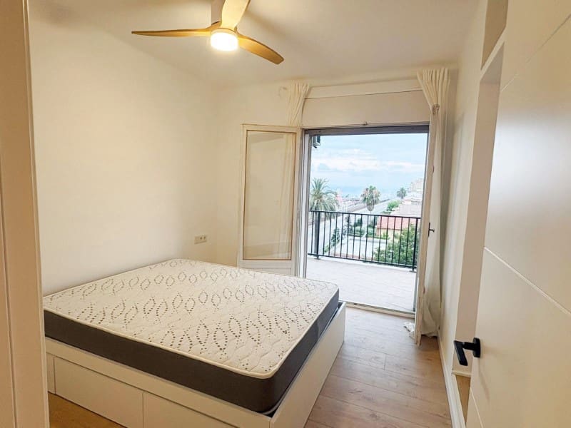 3 bedroom Apartment for rent in Premia de Mar - € 1,800 (Ref: 9957934)