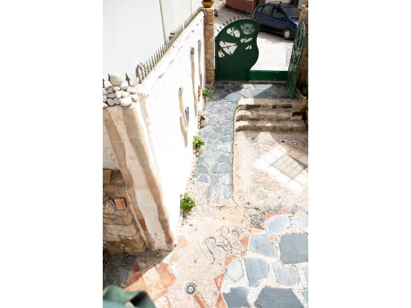 Finca/Casa Rural de 3 habitaciones en Alhama de Granada en venta - 98.000 € (Ref: 9973263)