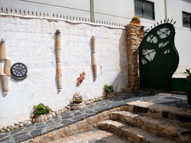 3 soverom Finca/Herregård til salgs i Alhama de Granada - € 98 000 (Ref: 9973263)