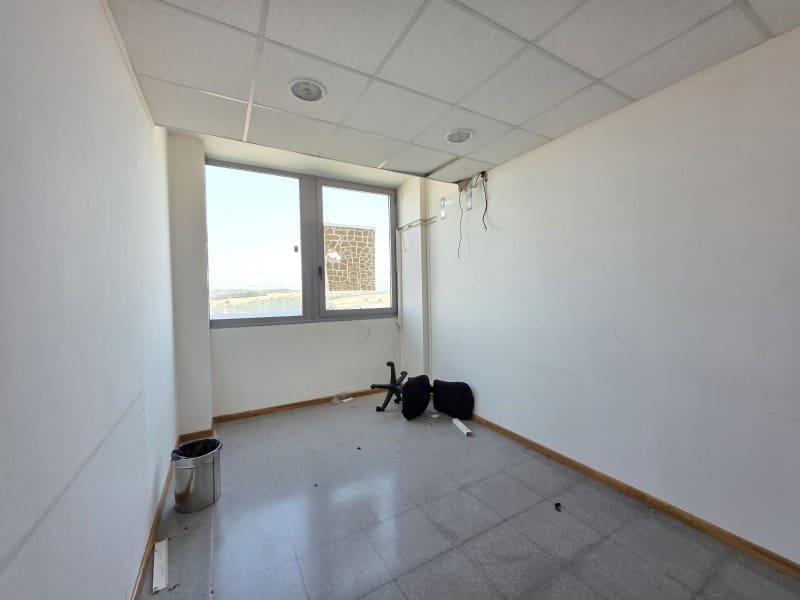 Büro zu verkaufen in Mollet del Valles - 126.000 € (Ref: 9982934)