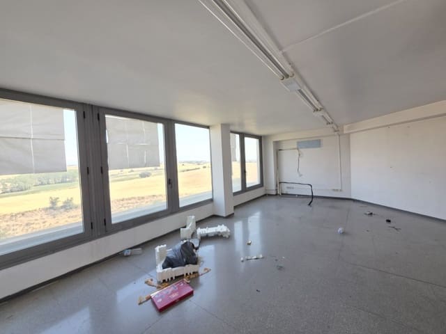 Büro zu verkaufen in Mollet del Vallès - 126.000 € (Ref: 9982934)