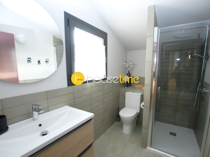 Casa de 3 habitaciones en Vilassar de Mar en alquiler con garaje - 2.700 € (Ref: 9983824)