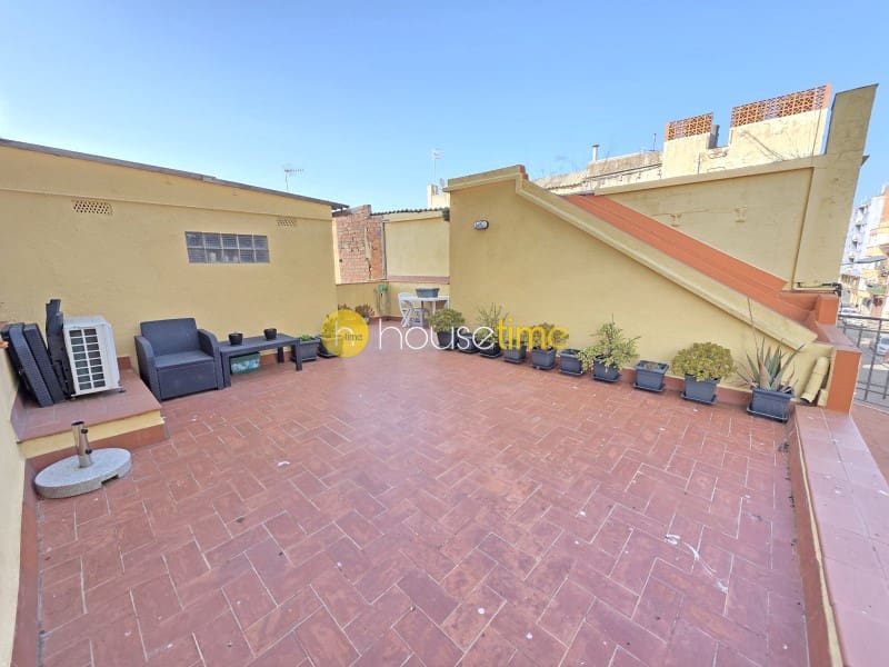 4 bedroom Townhouse for sale in Blanes - € 325,000 (Ref: 9997090)