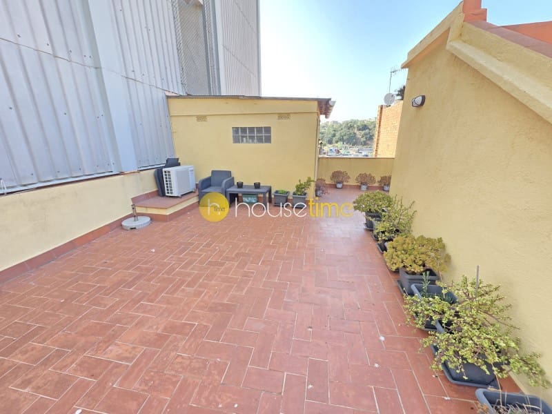 4 bedroom Townhouse for sale in Blanes - € 325,000 (Ref: 9997090)