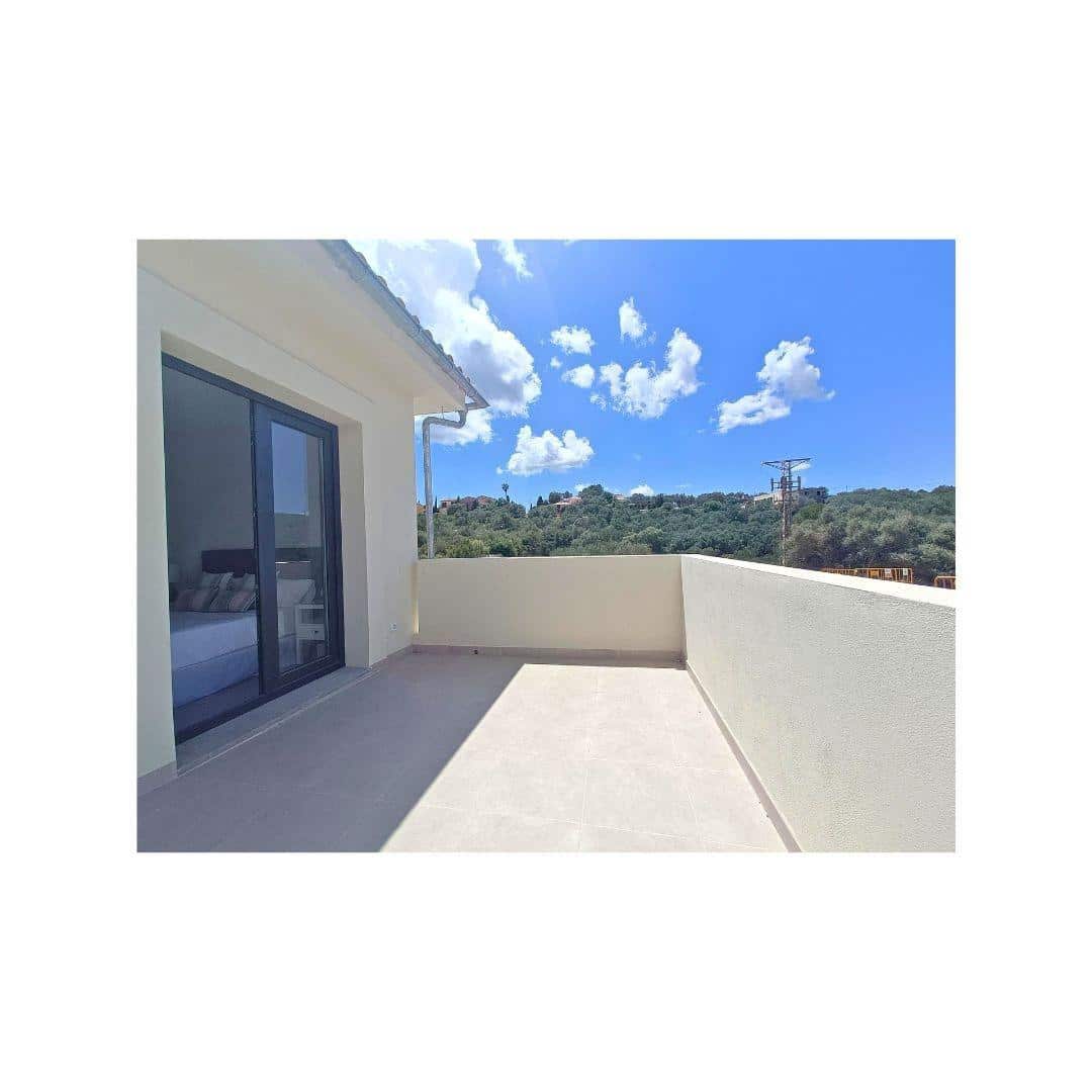 2 sovrum Semi-fristående Villa till salu i Cala Mandia med pool garage - 405 000 € (Ref: 10004254)