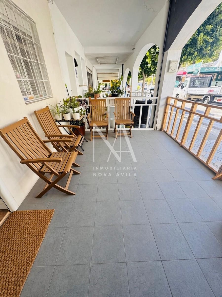 Commercieel te huur in Santa Ponsa - € 1.200 (Ref: 10044873)