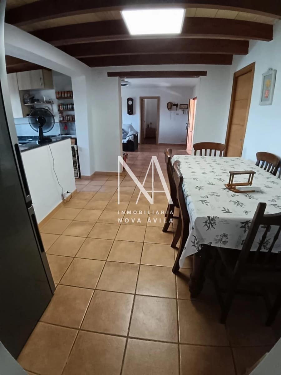 3 soveværelse Finca/Landehus til salg i Sencelles med swimmingpool - € 725.000 (Ref: 10055361)
