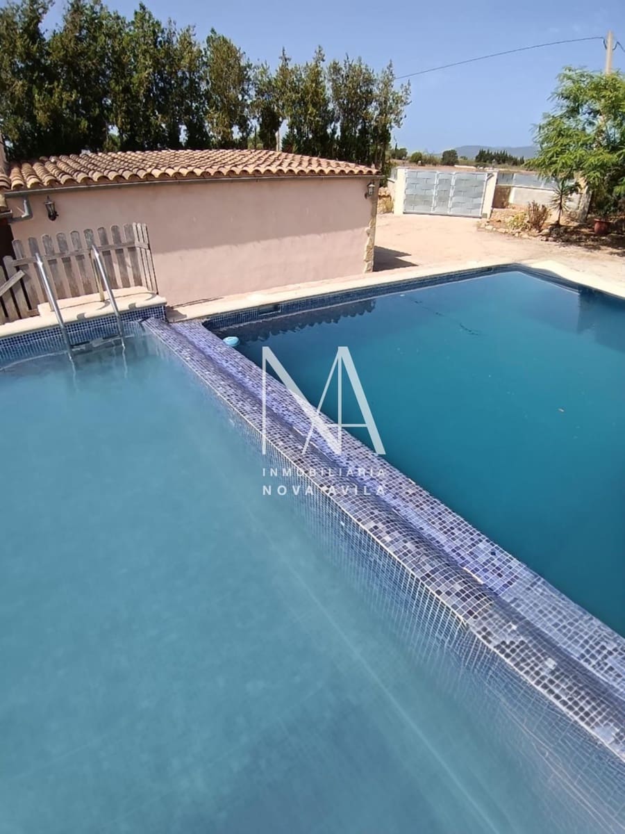 3 soveværelse Finca/Landehus til salg i Sencelles med swimmingpool - € 725.000 (Ref: 10055361)