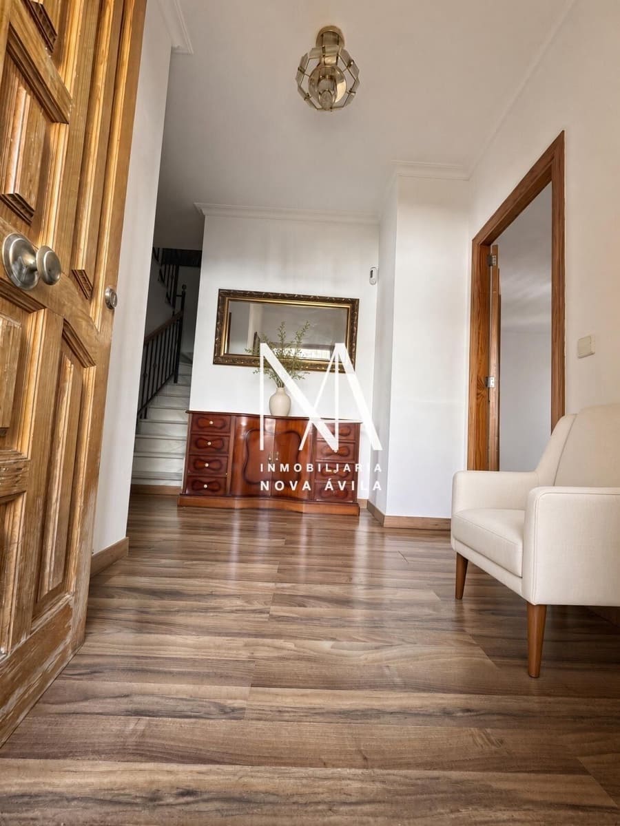 4 slaapkamer Halfvrijstaande villa te koop in Les Palmeres met zwembad garage - € 1.199.000 (Ref: 10094754)