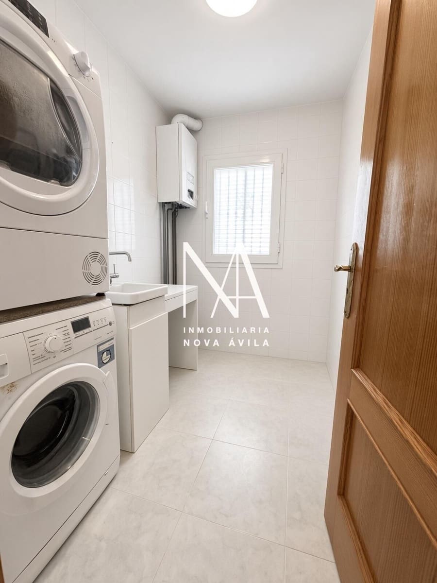 4 slaapkamer Halfvrijstaande villa te koop in Les Palmeres met zwembad garage - € 1.199.000 (Ref: 10094754)