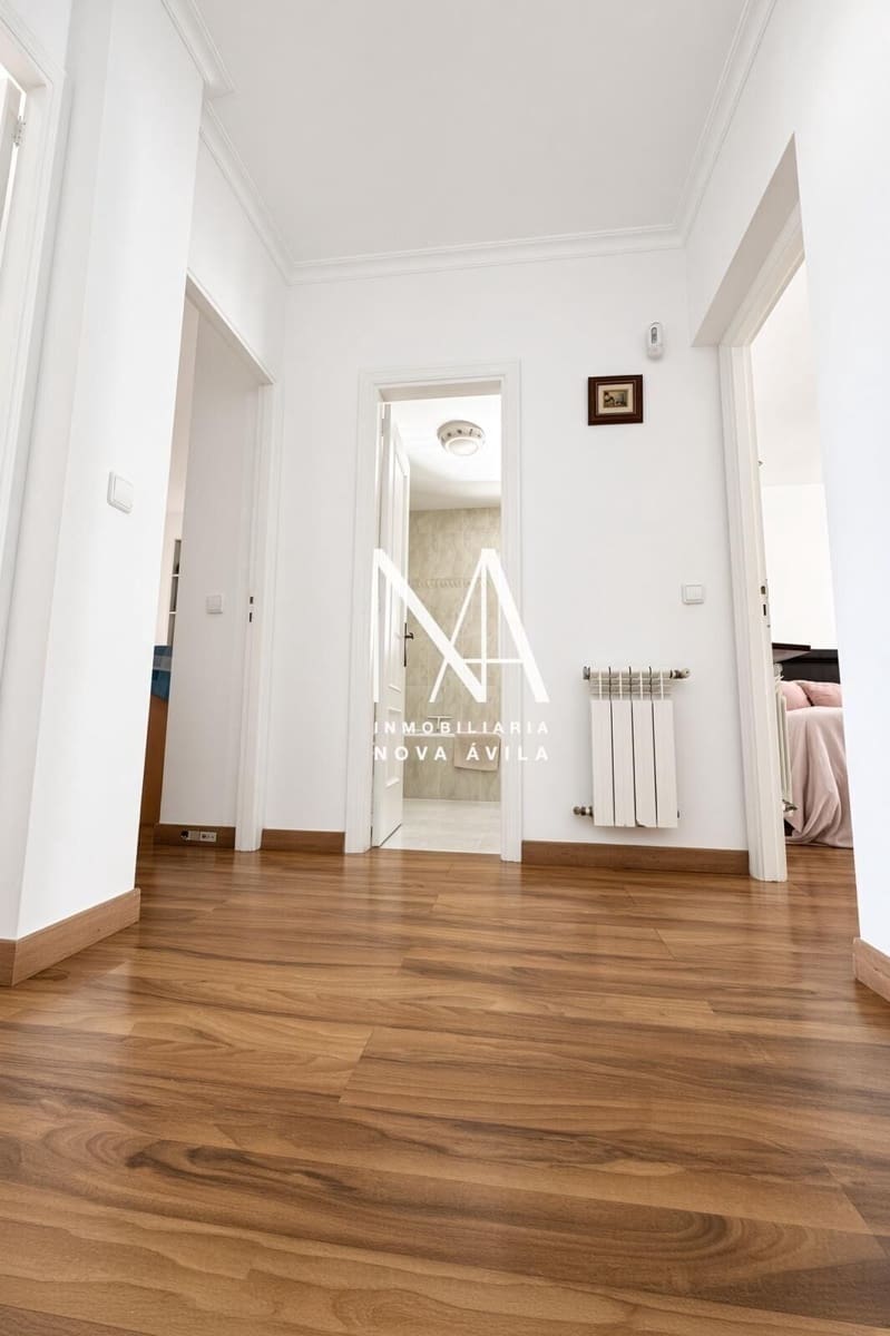 4 slaapkamer Halfvrijstaande villa te koop in Les Palmeres met zwembad garage - € 1.199.000 (Ref: 10094754)