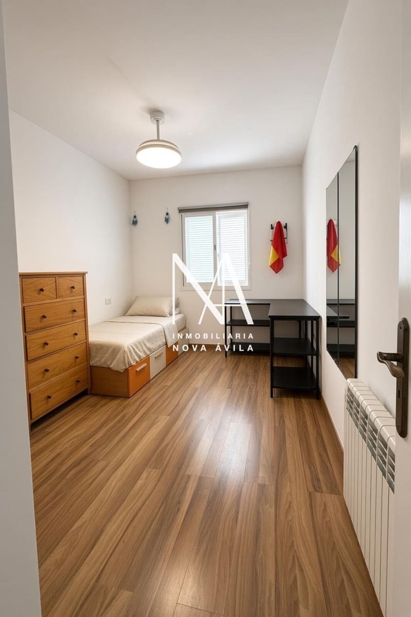 4 slaapkamer Halfvrijstaande villa te koop in Les Palmeres met zwembad garage - € 1.199.000 (Ref: 10094754)