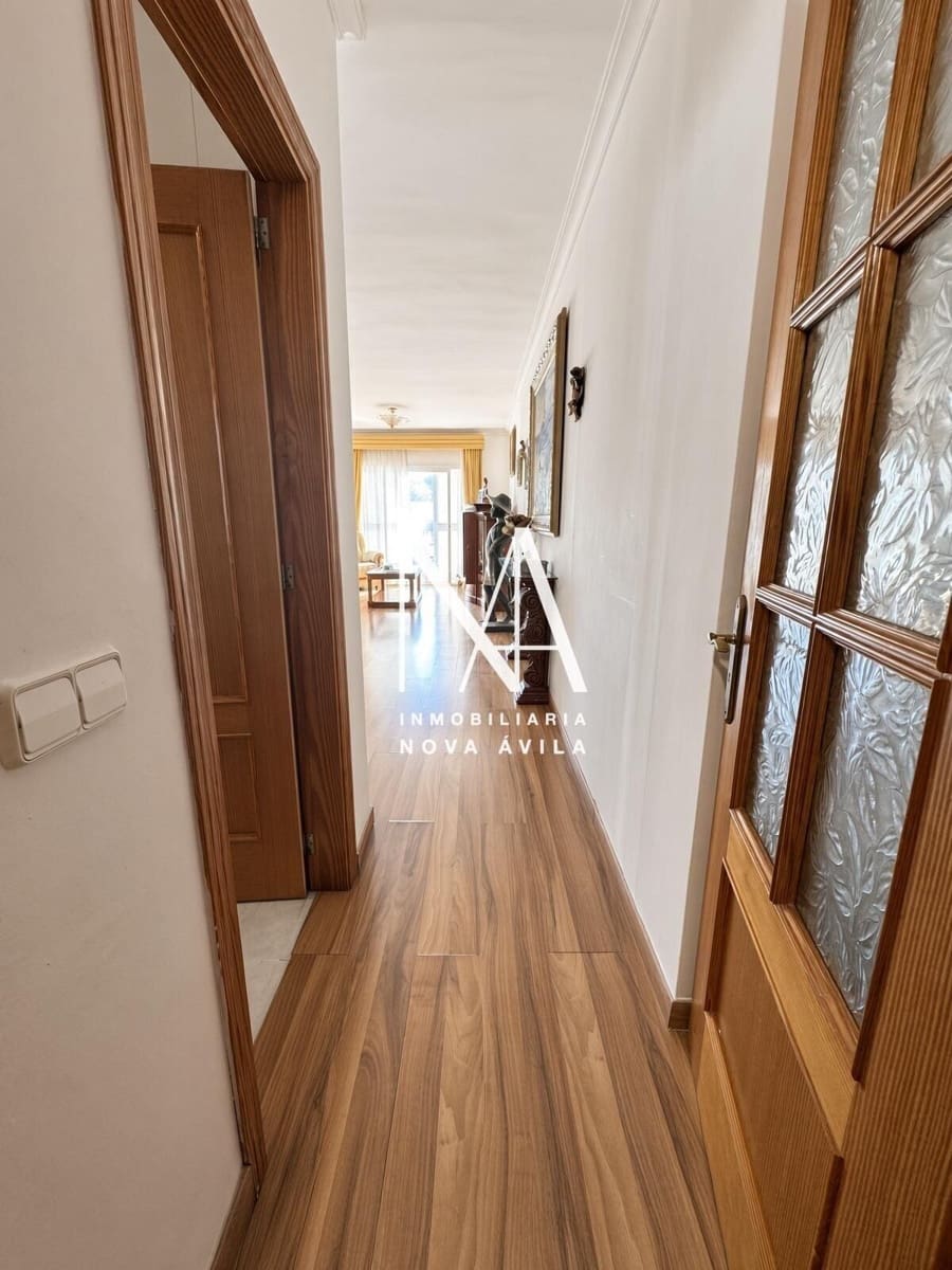 4 slaapkamer Halfvrijstaande villa te koop in Les Palmeres met zwembad garage - € 1.199.000 (Ref: 10094754)