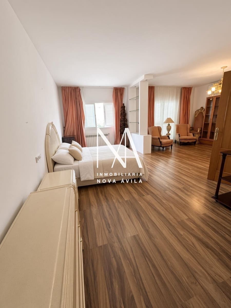 4 slaapkamer Halfvrijstaande villa te koop in Les Palmeres met zwembad garage - € 1.199.000 (Ref: 10094754)