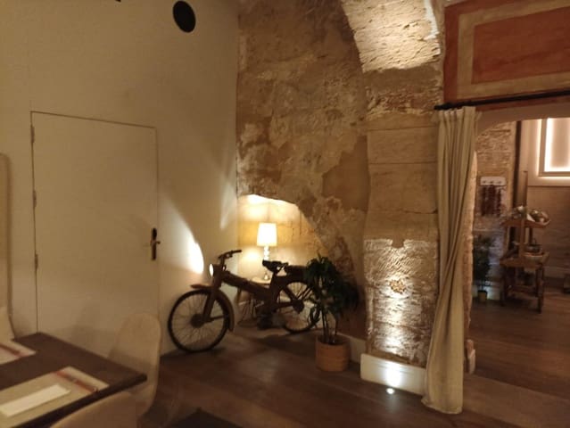 Kommersiell til salgs i Foners, Palma de Mallorca - € 265 000 (Ref: 9999244)