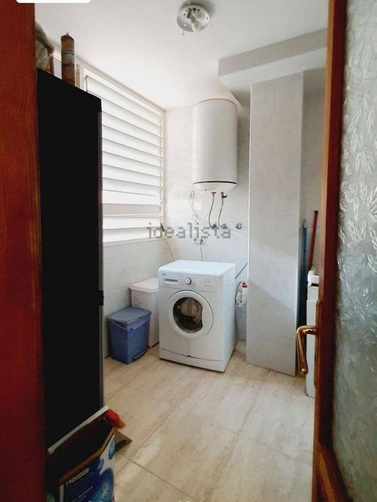 6 chambre Villa/Maison à vendre à Palma de Mallorca avec garage - 640 000 € (Ref: 9999245)