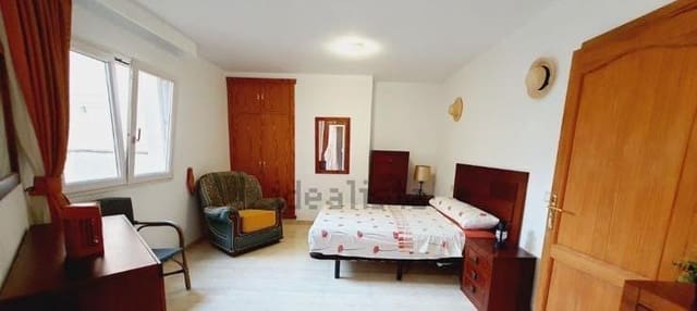 6 sypialnia Willa na sprzedaż w Palma de Mallorca z garażem - 640 000 € (Ref: 9999245)