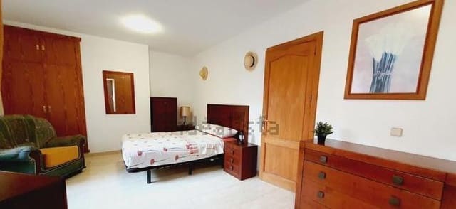 6 sypialnia Willa na sprzedaż w Palma de Mallorca z garażem - 640 000 € (Ref: 9999245)