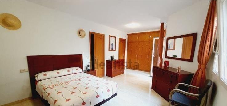 6 chambre Villa/Maison à vendre à Palma de Mallorca avec garage - 640 000 € (Ref: 9999245)