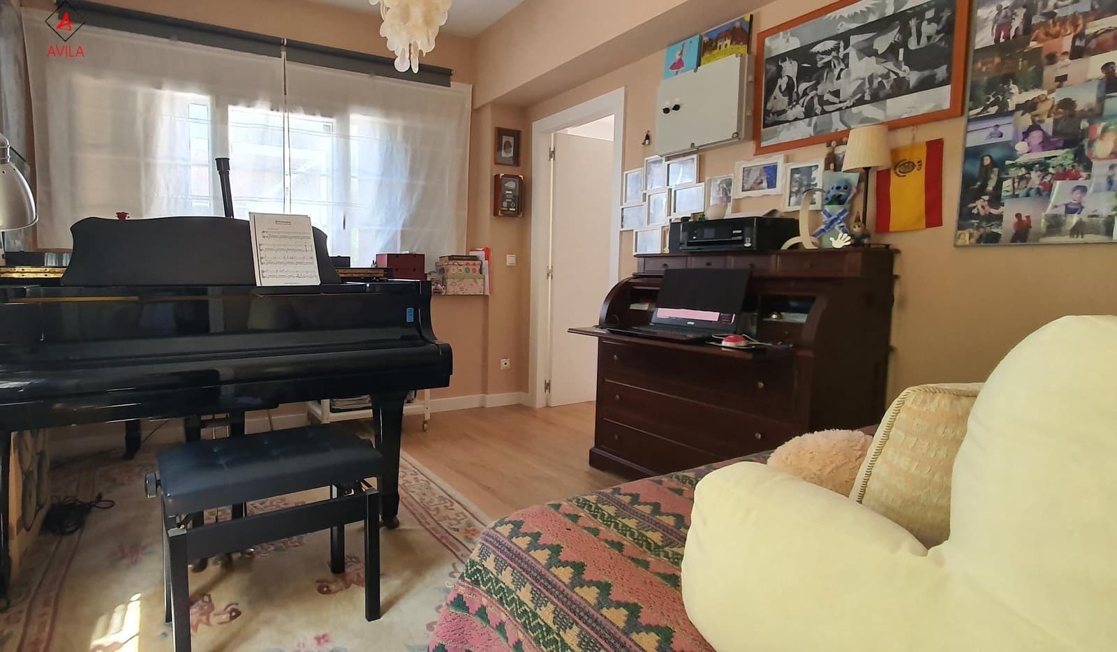 4 makuuhuone Paritalo myytävänä paikassa Puig de Ros mukana uima-altaan - 990 000 € (Ref: 9999246)