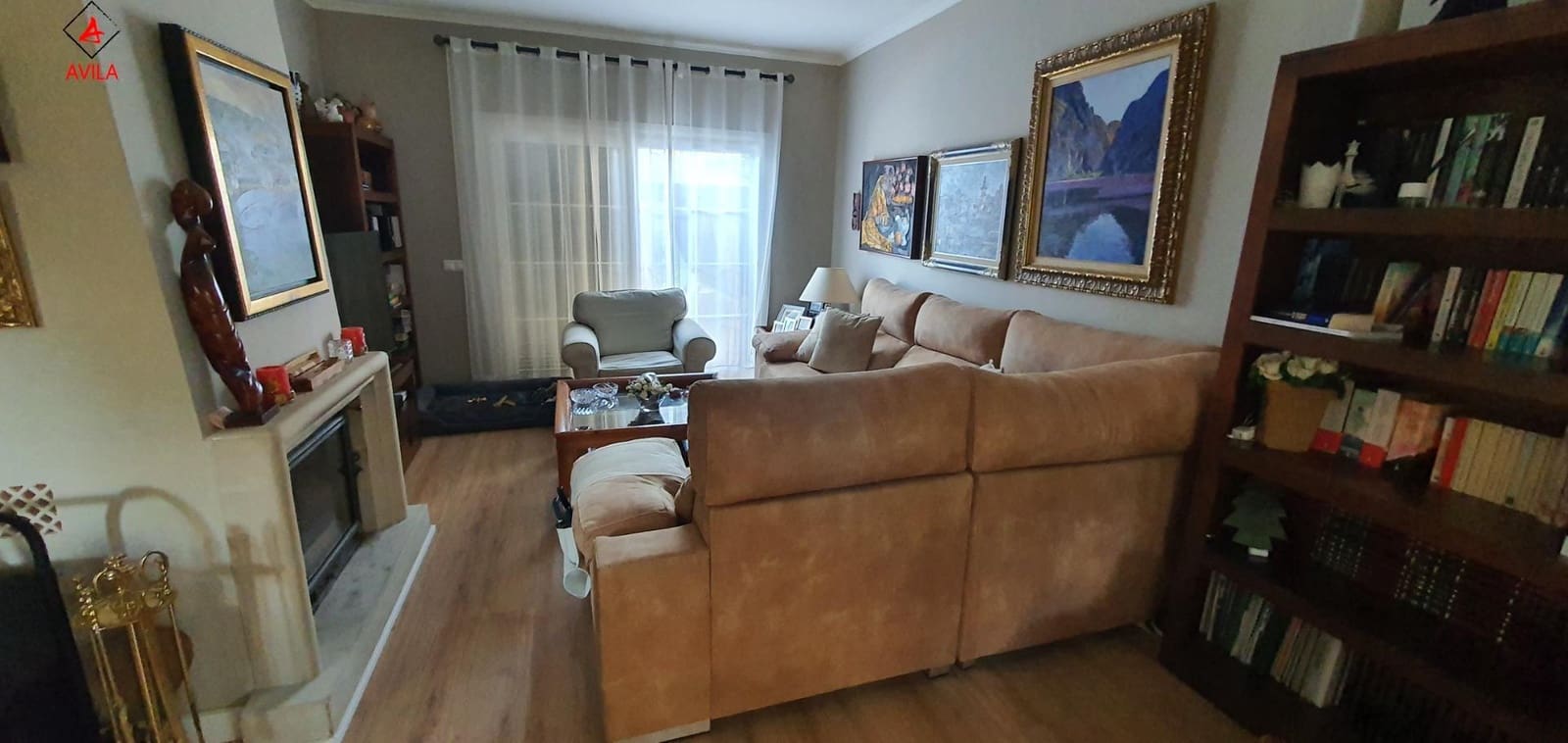 4 makuuhuone Paritalo myytävänä paikassa Puig de Ros mukana uima-altaan - 990 000 € (Ref: 9999246)