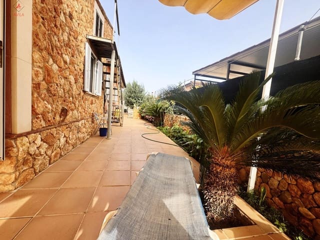 3 bedroom Villa for sale in Marratxí with pool garage - € 954,450 (Ref: 9999249)