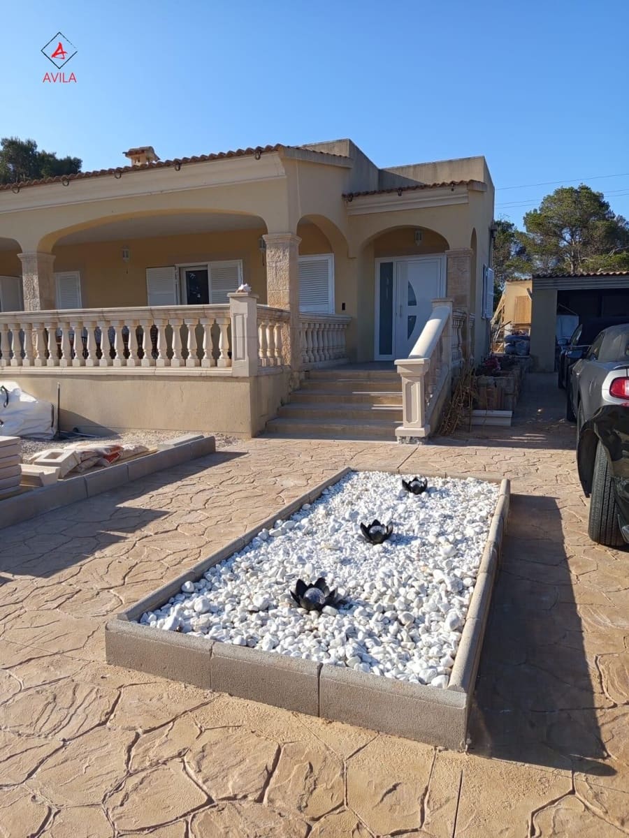 4 soveværelse Villa til salg i Llucmajor med swimmingpool garage - € 1.431.500 (Ref: 9999254)