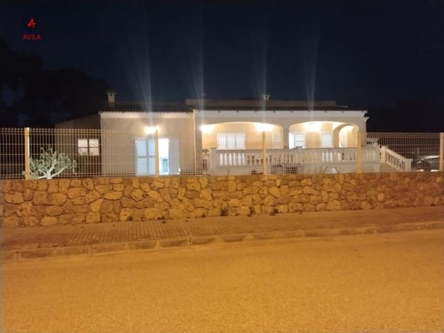 4 soveværelse Villa til salg i Llucmajor med swimmingpool garage - € 1.431.500 (Ref: 9999254)