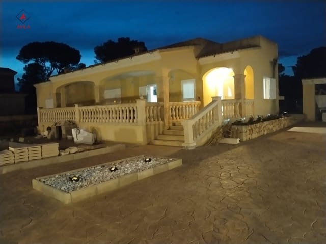4 soveværelse Villa til salg i Llucmajor med swimmingpool garage - € 1.431.500 (Ref: 9999254)