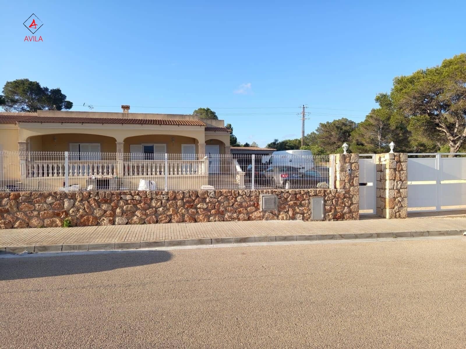 4 soveværelse Villa til salg i Llucmajor med swimmingpool garage - € 1.431.500 (Ref: 9999254)
