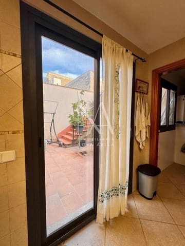 5 bedroom Villa for sale in Vilafranca de Bonany with garage - € 699,999 (Ref: 9999256)