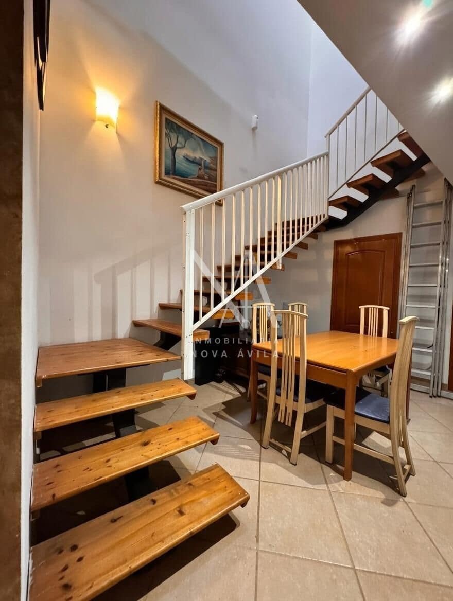 5 bedroom Villa for sale in Vilafranca de Bonany with garage - € 699,999 (Ref: 9999256)