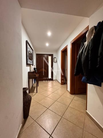 5 bedroom Villa for sale in Vilafranca de Bonany with garage - € 699,999 (Ref: 9999256)