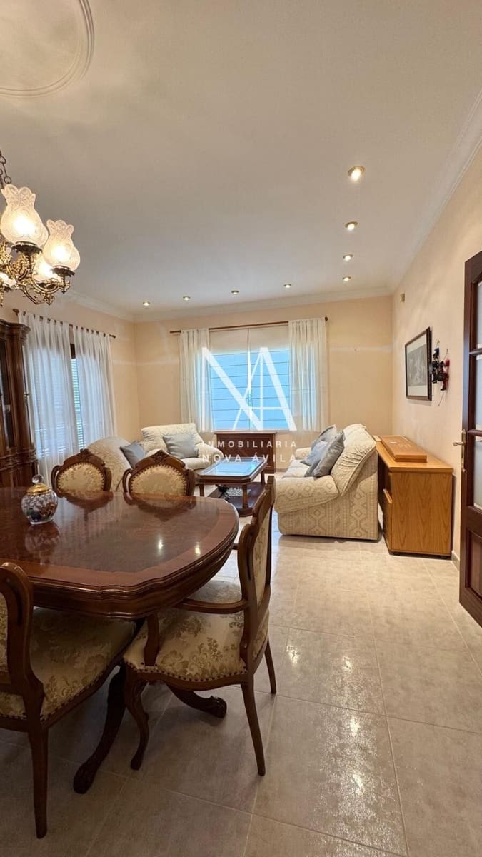Chalet de 4 habitaciones en Inca en venta con piscina garaje - 1.289.000 € (Ref: 9999258)