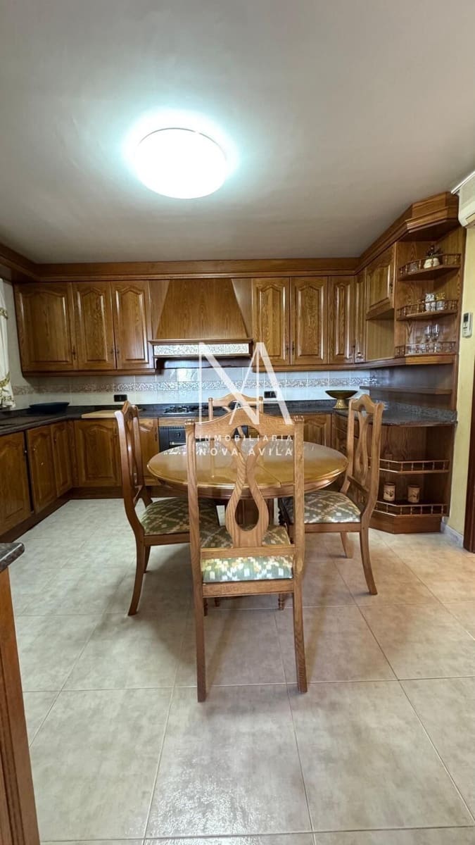 Chalet de 4 habitaciones en Inca en venta con piscina garaje - 1.289.000 € (Ref: 9999258)