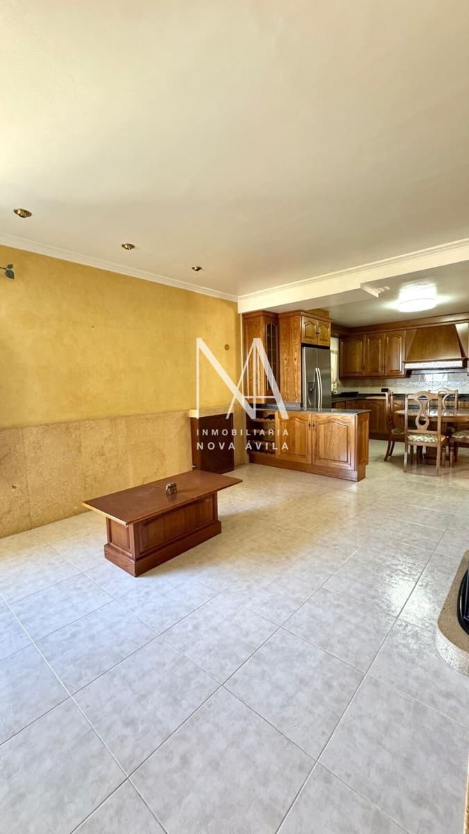 Chalet de 4 habitaciones en Inca en venta con piscina garaje - 1.289.000 € (Ref: 9999258)