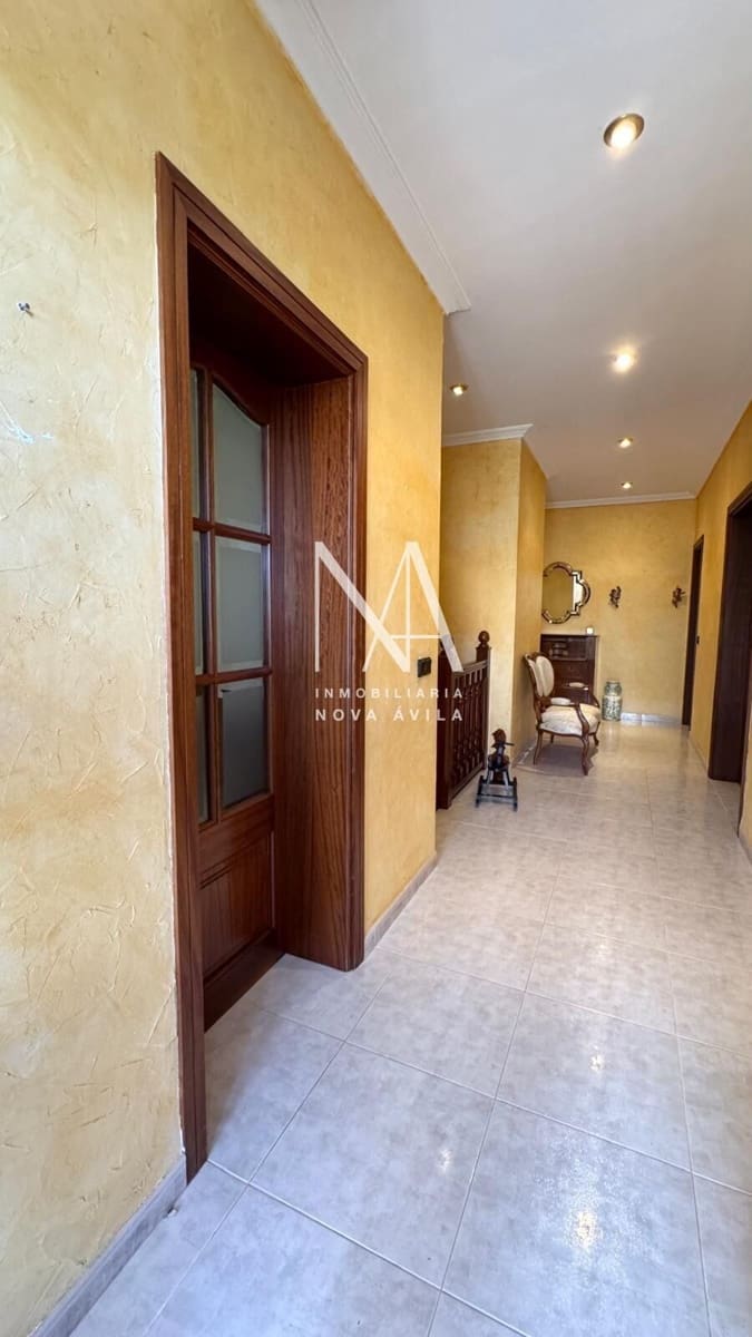 Chalet de 4 habitaciones en Inca en venta con piscina garaje - 1.289.000 € (Ref: 9999258)