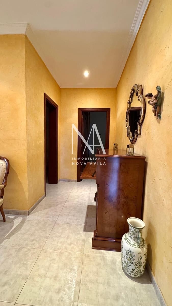 Chalet de 4 habitaciones en Inca en venta con piscina garaje - 1.289.000 € (Ref: 9999258)