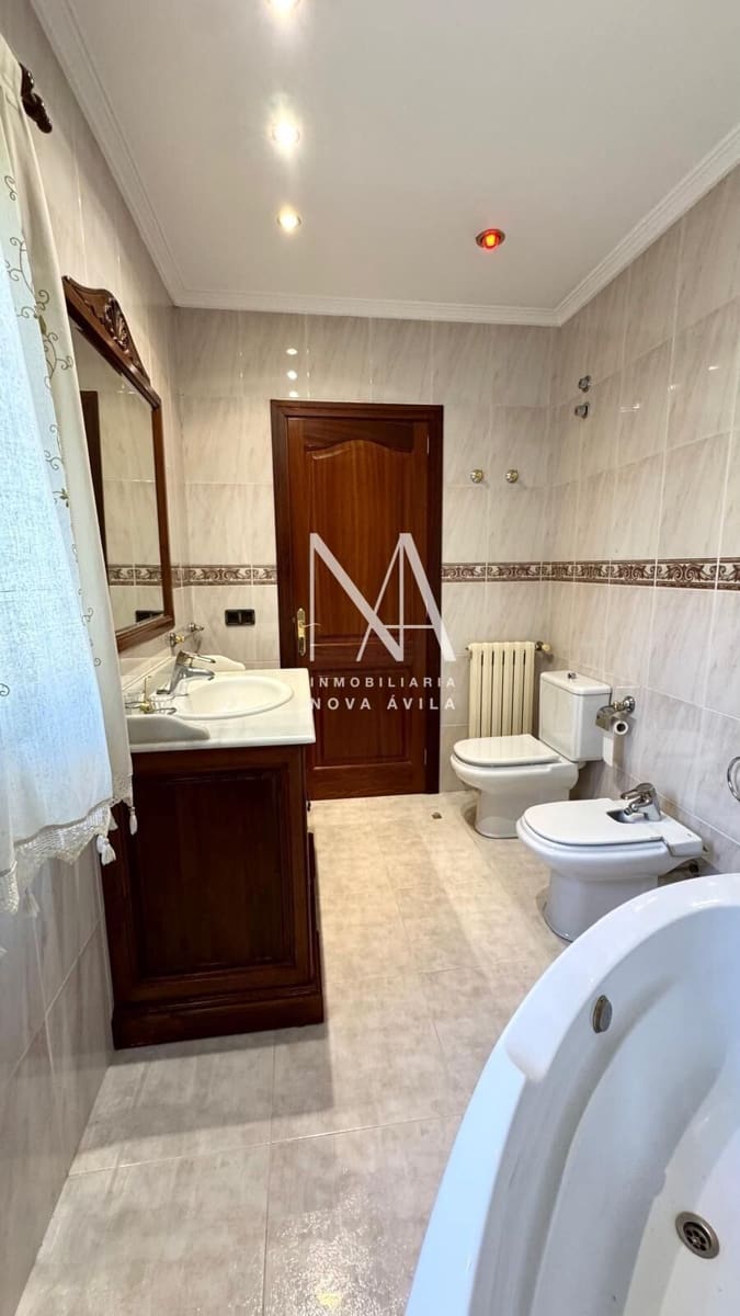 Chalet de 4 habitaciones en Inca en venta con piscina garaje - 1.289.000 € (Ref: 9999258)